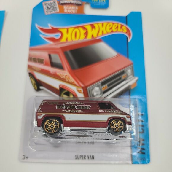 Hot Wheels 2014 and 2015 HW CITY (lot of 4) - Picture 4 of 6